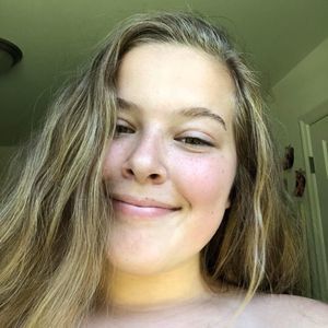 Meet your Posher, Ainsley